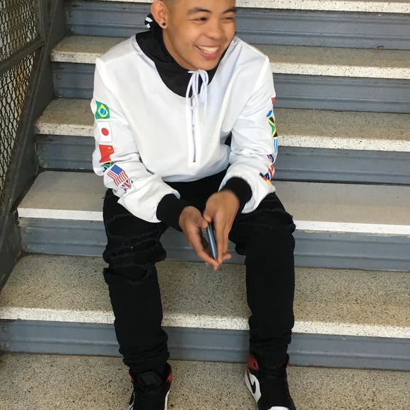 Meet your Posher, Patrick - Picture 1 of 1